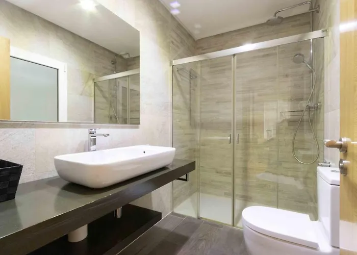 The Collection - Legazpi * 圣塞瓦斯蒂安