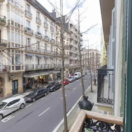 The Collection - Legazpi 圣塞瓦斯蒂安